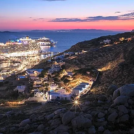 Rhenia Mykonos & 4* Mykonos Town